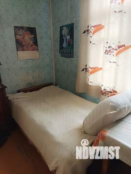 Дом 40м&sup2;, 2-этажный, участок 6 сот.  