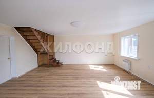 Дом 80м², 2-этажный, участок 9 сот.  