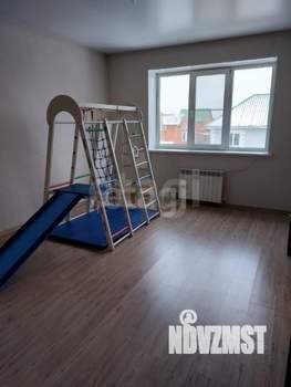 Таунхаус 251м², 3-этажный, участок 3 сот.  