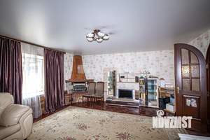 Дом 180м², 2-этажный, участок 5 сот.  