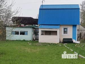 Дом 30м², 2-этажный, участок 6 сот.  