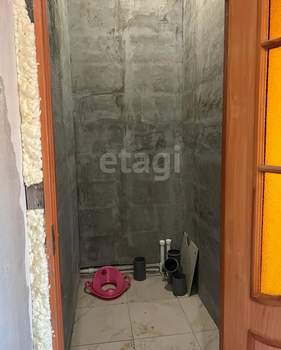 Дом 280м&sup2;, 3-этажный, участок 6 сот.  