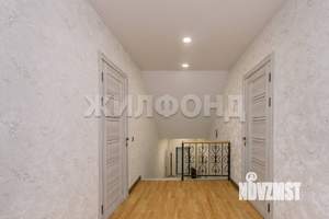 Коттедж 445м², 3-этажный, участок 8 сот.  