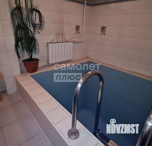 Дом 307м², 3-этажный, участок 8 сот.  