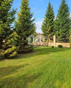 Дом 250м², 2-этажный, участок 9 сот.  