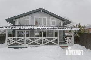 Дом 145м&sup2;, 2-этажный, участок 6 сот.  