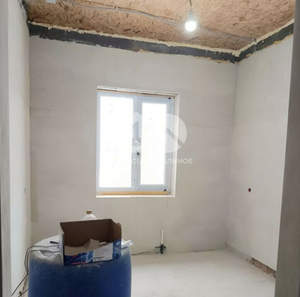 Дом 70м&sup2;, 1-этажный, участок 6 сот.  