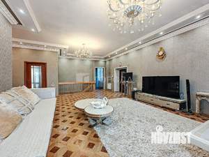 Дом 443м², 2-этажный, участок 6 сот.  