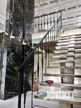 Коттедж 201м², 2-этажный, участок 6 сот.  