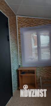 Дом 215м&sup2;, 3-этажный, участок 4 сот.  