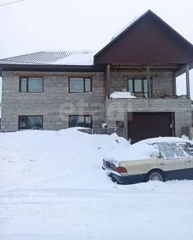 Дом 180м&sup2;, 2-этажный, участок 8 сот.  