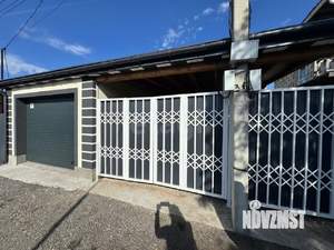 Дом 135м&sup2;, 2-этажный, участок 4 сот.  