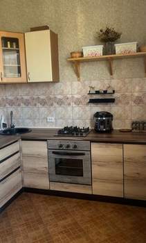 Дом 220м², 2-этажный, участок 7 сот.  