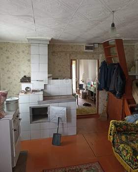 Дом 40м², 2-этажный, участок 6 сот.  