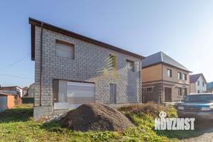 Дом 185м², 2-этажный, участок 6 сот.  