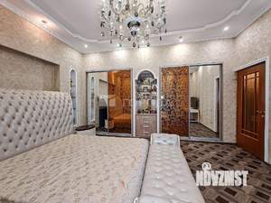 Дом 443м&sup2;, 2-этажный, участок 14 сот.  