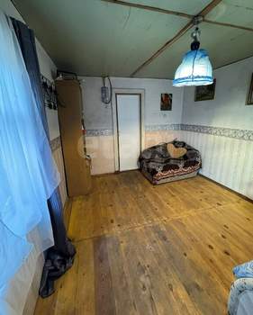 Дом 19м², 2-этажный, участок 5 сот.  