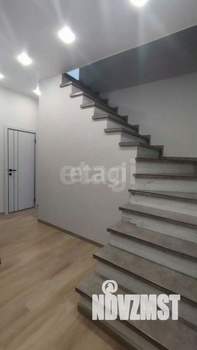 Дом 180м², 2-этажный, участок 6 сот.  