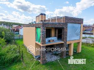 Коттедж 250м², 3-этажный, участок 6 сот.  