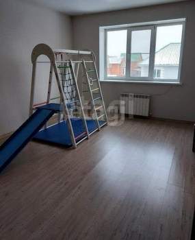 Дом 251м², 2-этажный, участок 3 сот.  