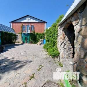 Коттедж 268м&sup2;, 2-этажный, участок 6 сот.  