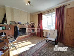 Коттедж 208м², 2-этажный, участок 10 сот.  