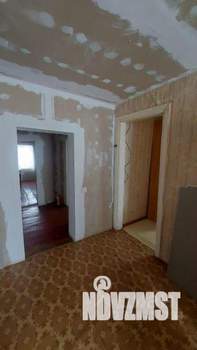 Дом 70м², 2-этажный, участок 10 сот.  