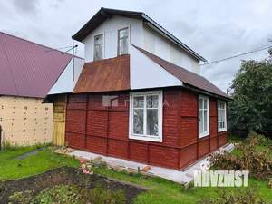 Дом 40м², 2-этажный, участок 5 сот.  