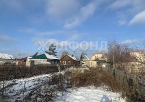 Дом 28м&sup2;, 2-этажный, участок 7 сот.  