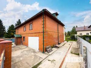 Коттедж 250м&sup2;, 2-этажный, участок 7 сот.  