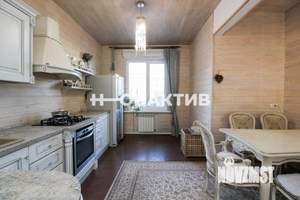 Дом 182м², 2-этажный, участок 5 сот.  