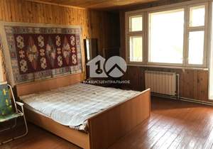 Дом 160м², 3-этажный, участок 10 сот.  