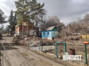 Дом 40м², 2-этажный, участок 10 сот.  