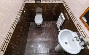 Дом 400м&sup2;, 3-этажный, участок 6 сот.  