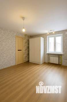 Дом 105м&sup2;, 2-этажный, участок 8 сот.  