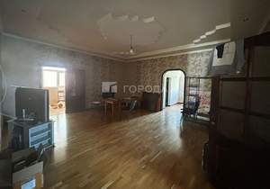 Дом 420м², 3-этажный, участок 7 сот.  