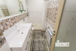 Дом 176м&sup2;, 2-этажный, участок 7 сот.  