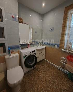 Дом 125м&sup2;, 2-этажный, участок 8 сот.  