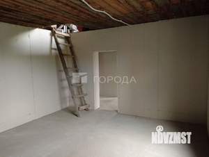 Дом 240м&sup2;, 2-этажный, участок 5 сот.  