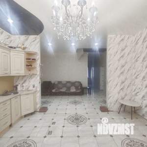 Дом 146м&sup2;, 2-этажный, участок 9 сот.  