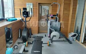 Дом 450м&sup2;, 2-этажный, участок 10 сот.  