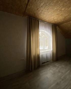 Дом 189м&sup2;, 3-этажный, участок 5 сот.  