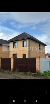 Дом 180м&sup2;, 3-этажный, участок 4 сот.  