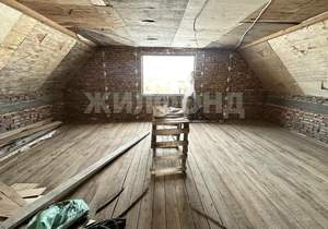 Дом 179м², 2-этажный, участок 5 сот.  