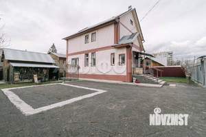 Дом 233м&sup2;, 3-этажный, участок 5 сот.  