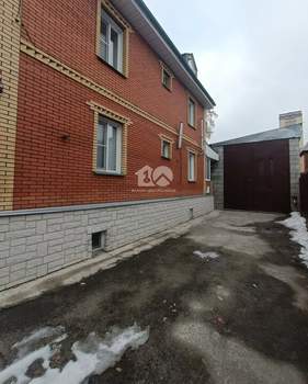 Дом 171м², 3-этажный, участок 5 сот.  