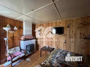Дом 40м², 2-этажный, участок 6 сот.  