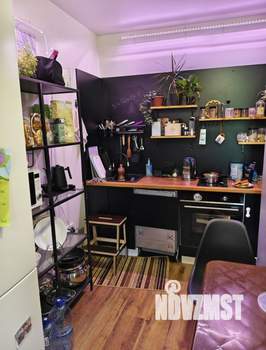 Дом 180м², 3-этажный, участок 4 сот.  