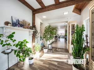 Коттедж 450м&sup2;, 3-этажный, участок 10 сот.  