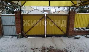 Дом 179м&sup2;, 2-этажный, участок 3 сот.  